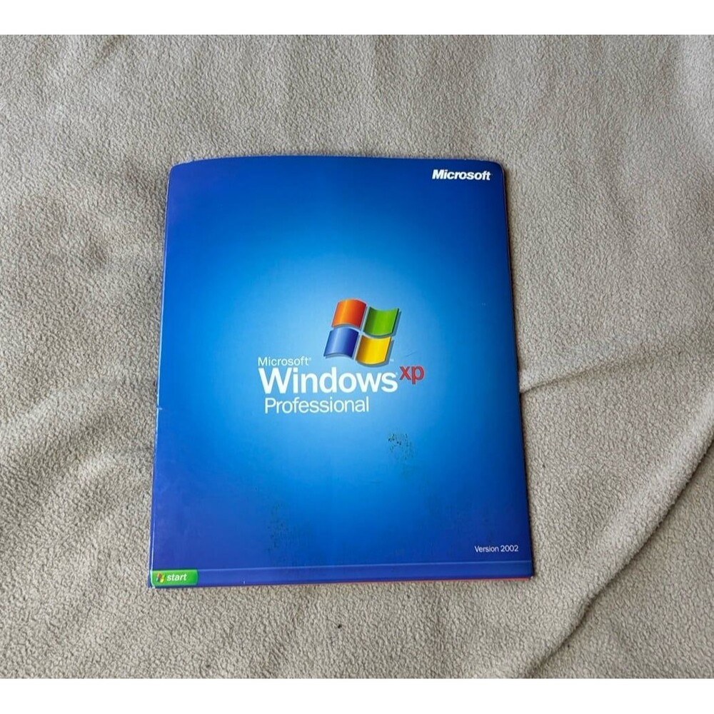 Microsoft Windows XP Professional 2002 Retail Version